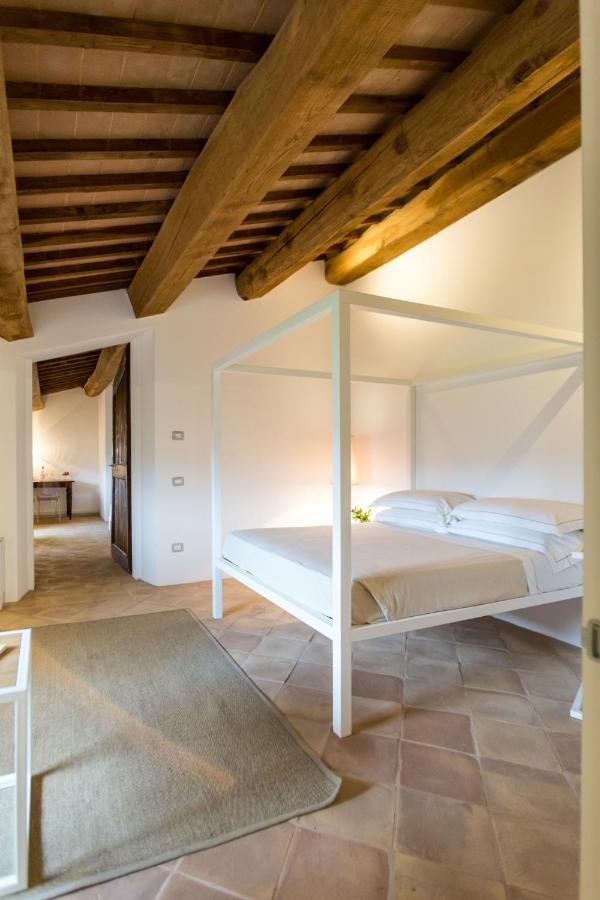 Castello Di Ramazzano - Tenute Aliani Perugia Kültér fotó