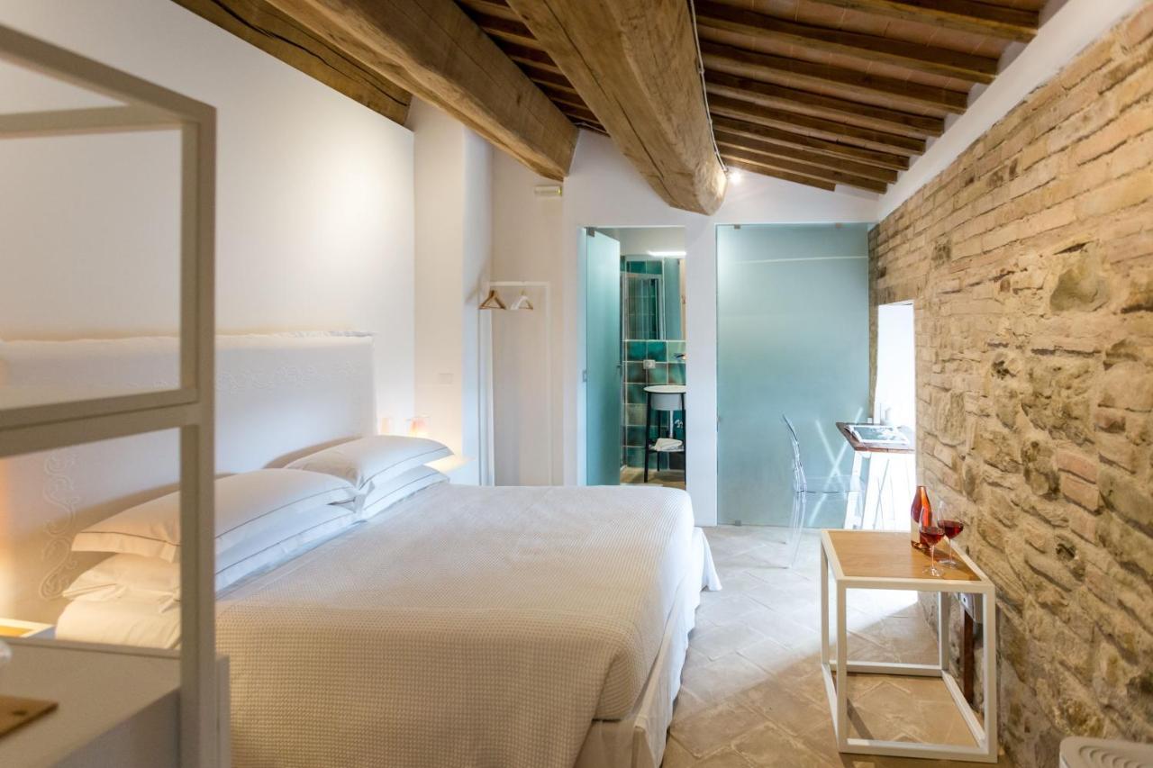 Castello Di Ramazzano - Tenute Aliani Perugia Kültér fotó