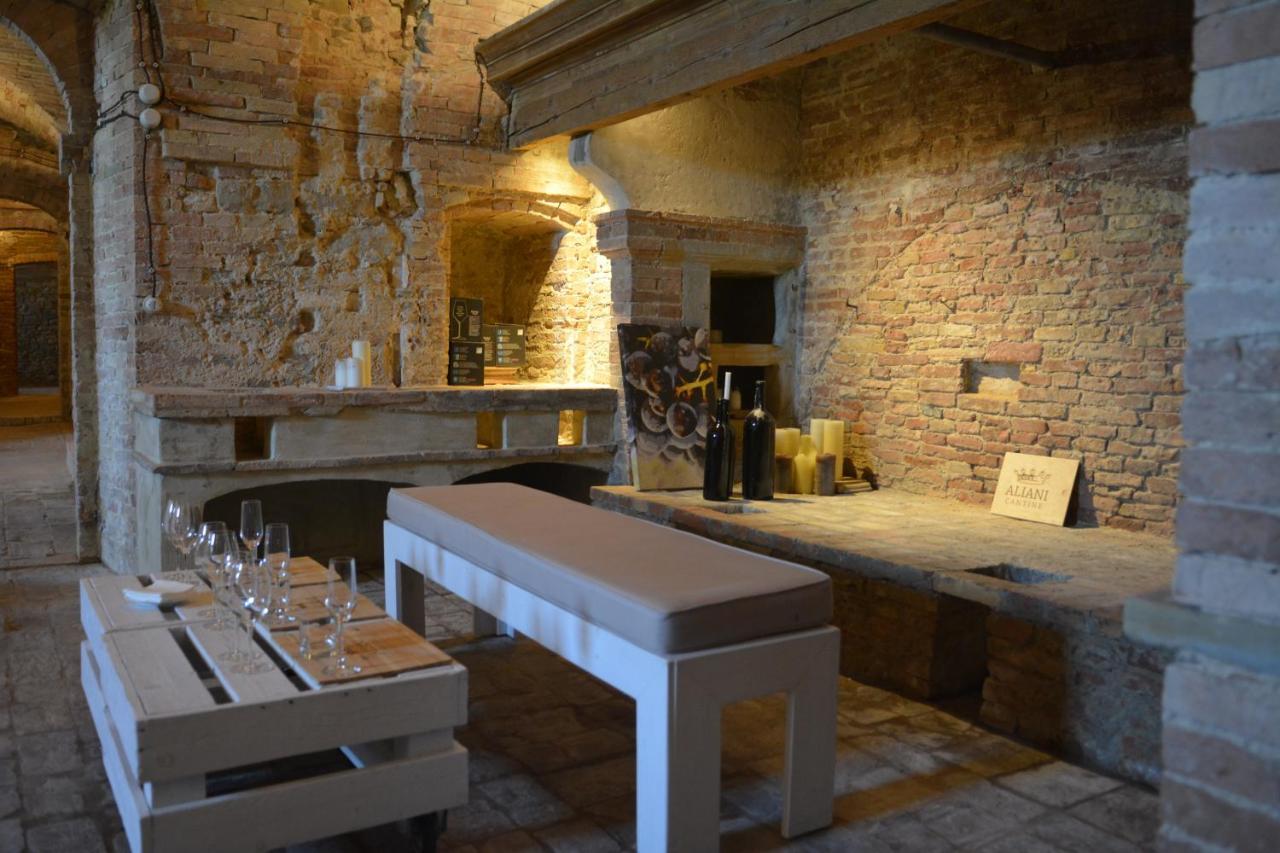 Castello Di Ramazzano - Tenute Aliani Perugia Kültér fotó
