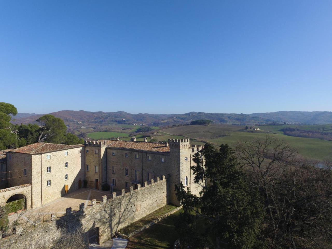 Castello Di Ramazzano - Tenute Aliani Perugia Kültér fotó